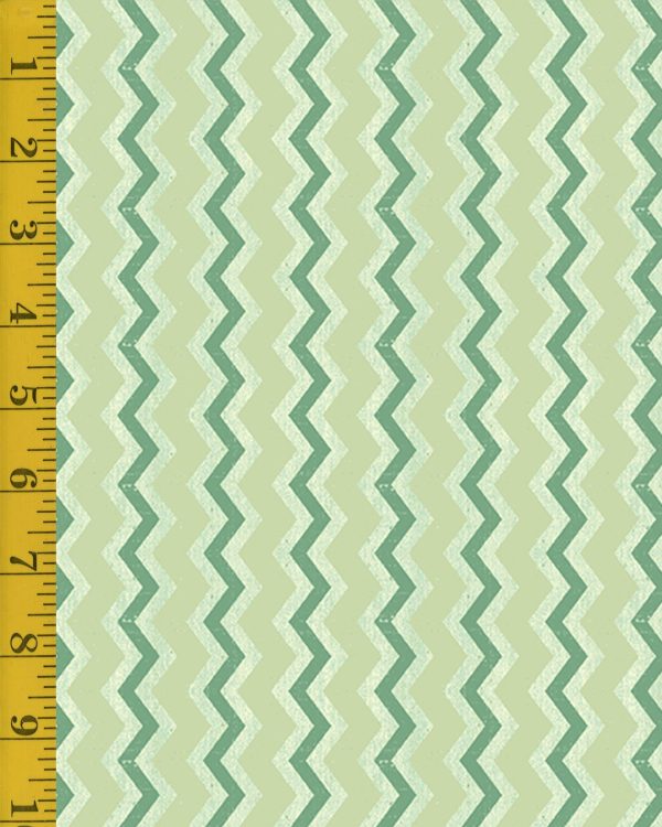 Clothworks Snarky Cats: Chevron - Lt Olive #22-6577