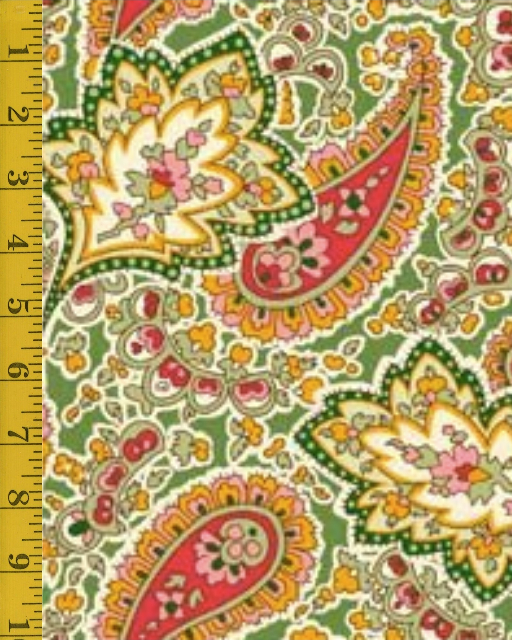 Qt Fabrics Vintage Blooms: Packed Paisley - Green #25-6529