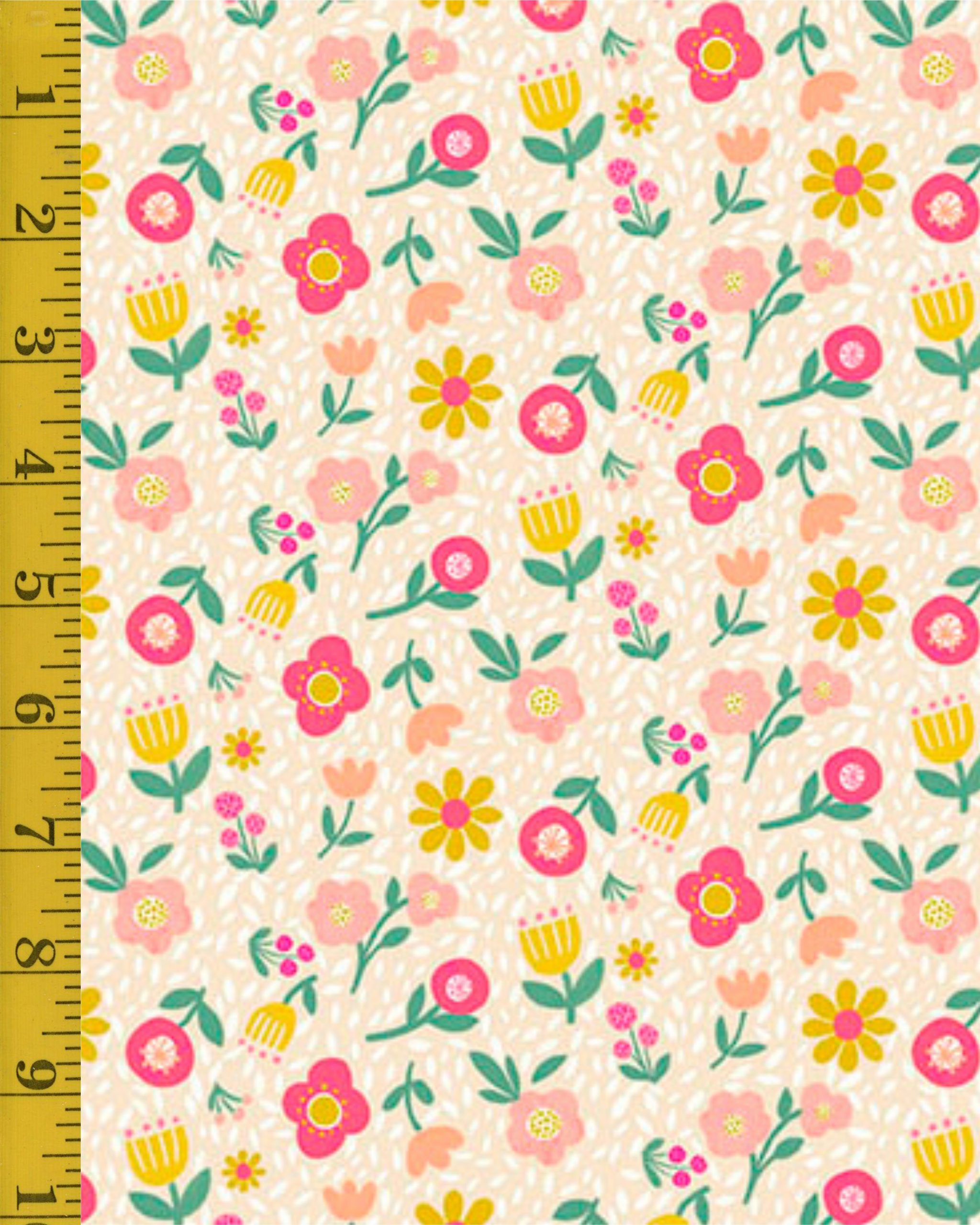 QT Fabrics Sweet Summer: Lt. Peach - #26-6606